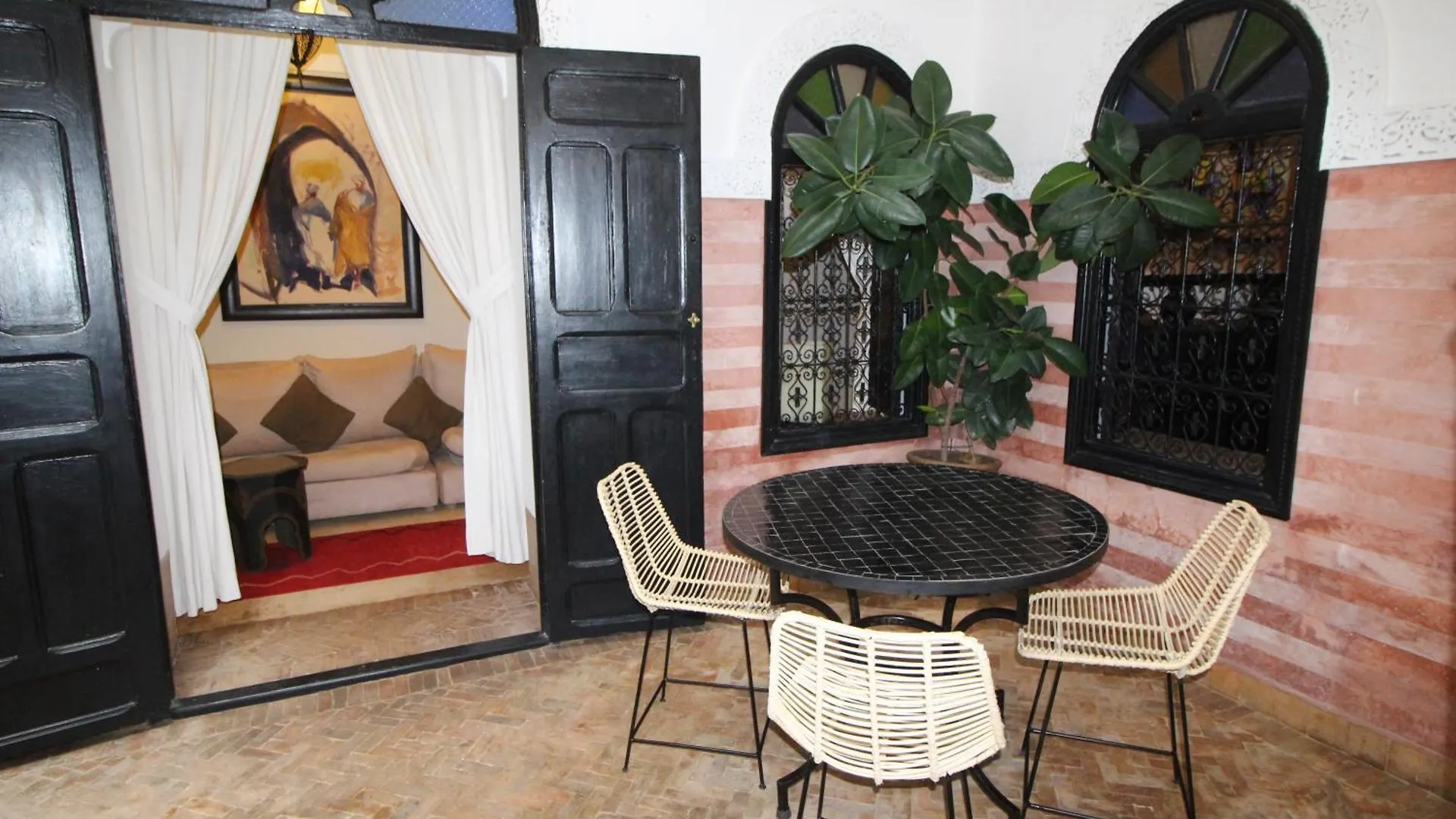 Riad Dar El Gnaouia Marrakesh 3*,  Maroc